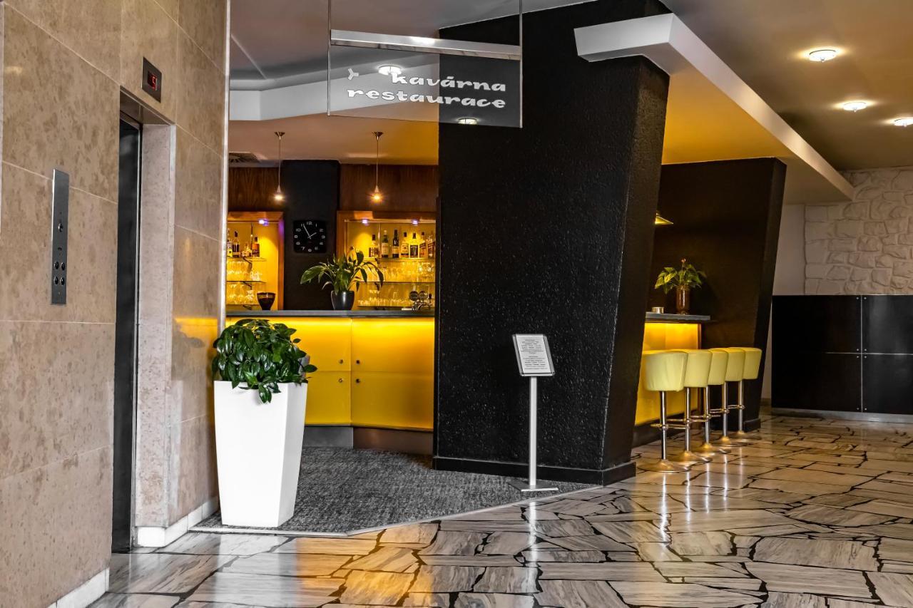 Hotel Continental Brno Ngoại thất bức ảnh
