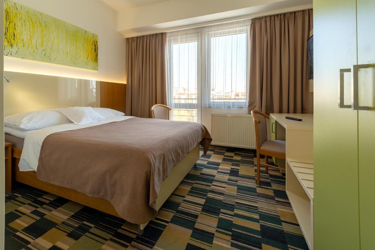 Hotel Continental Brno Ngoại thất bức ảnh
