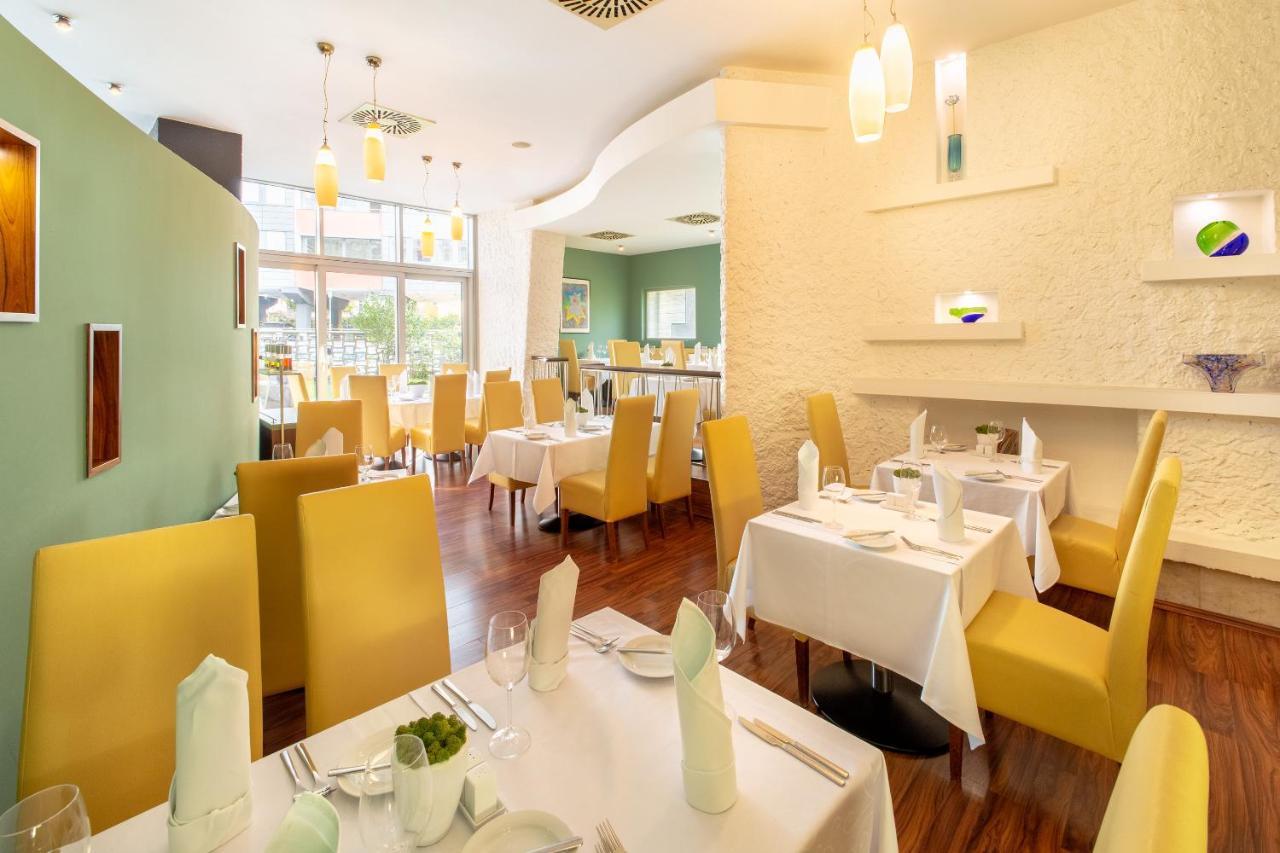 Hotel Continental Brno Ngoại thất bức ảnh